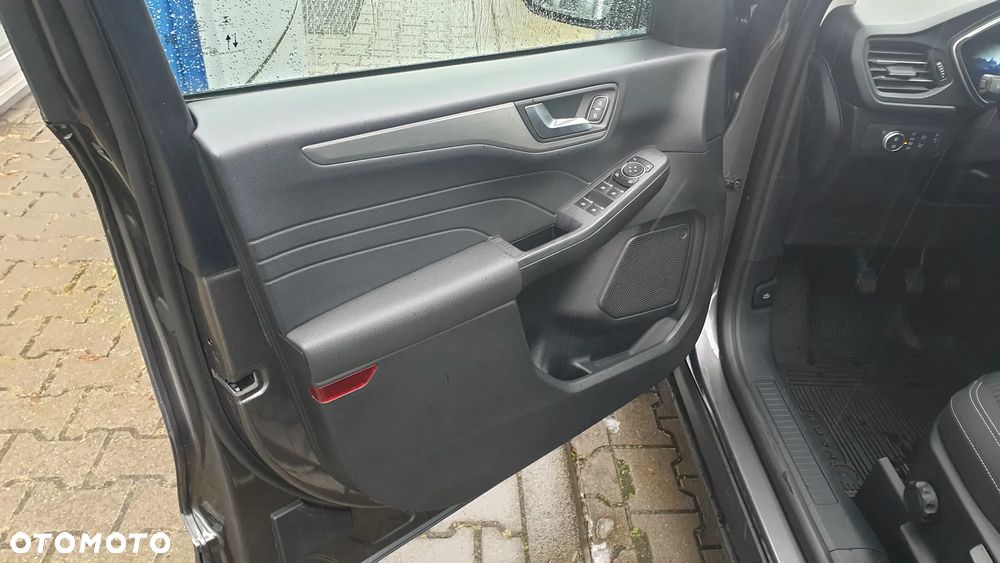 Ford Kuga 1.5 EcoBoost FWD Titanium - 17