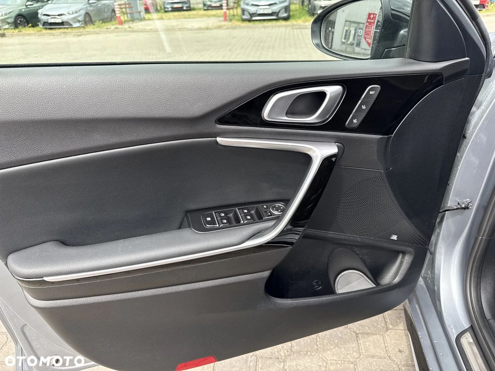 Kia ProCeed 1.5 T-GDI GT Line DCT - 11