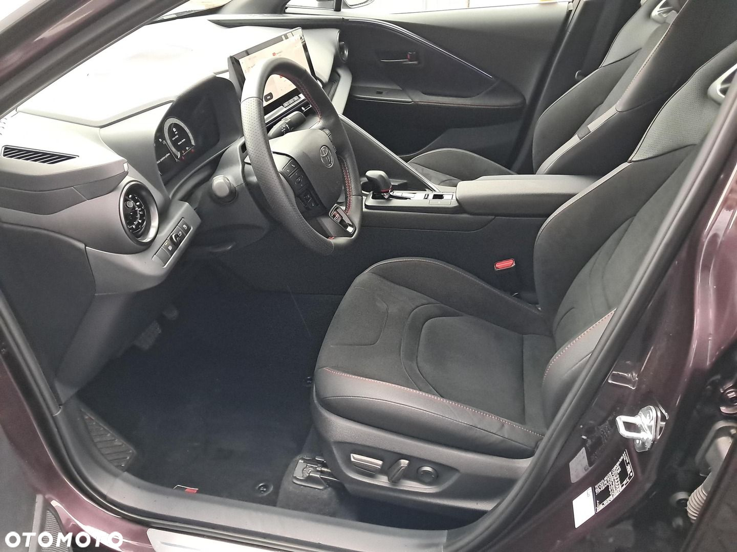 Toyota C-HR - 9