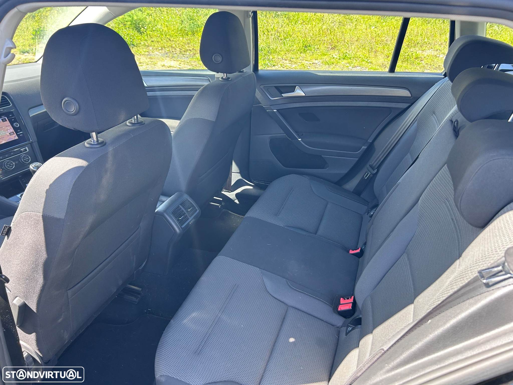 VW Golf Variant 1.6 TDi Confortline - 7