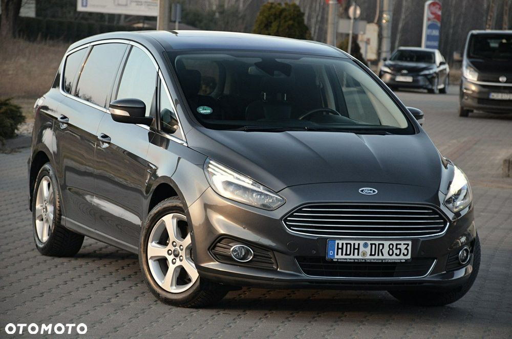 Ford S-Max - 1