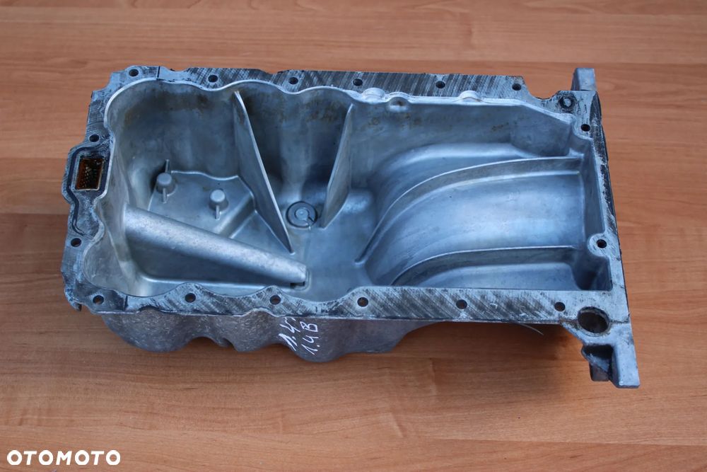 MISKA OLEJU OLEJOWA OPEL MERIVA B CORSA D ASTRA J A12XER A14XER A14NET A14NEL B14NET 55562729  55568035 - 1