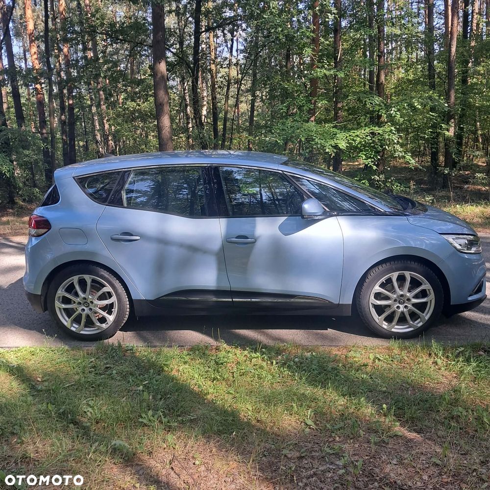 Renault Scenic - 16