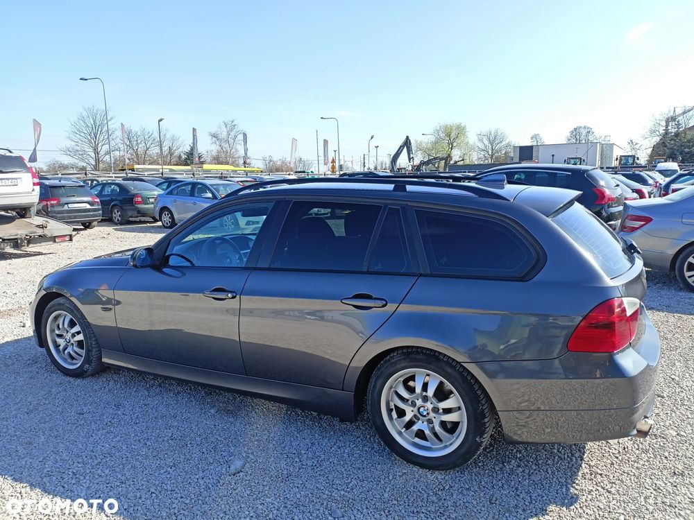 BMW Seria 3 - 3