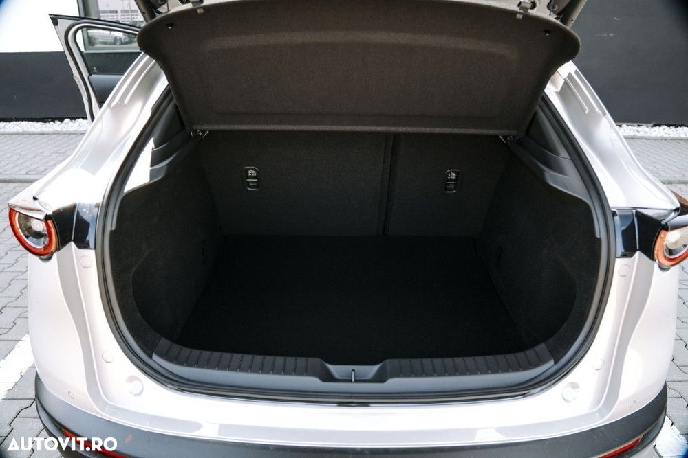 Mazda CX-30 - 14