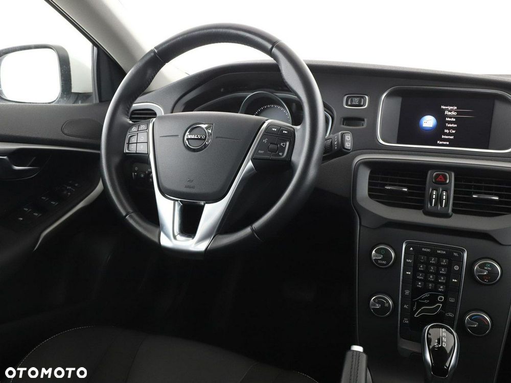 Volvo V40 - 17