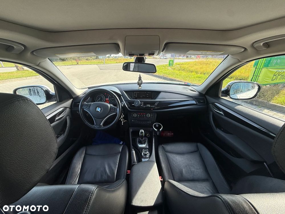 BMW X1 xDrive28i - 6