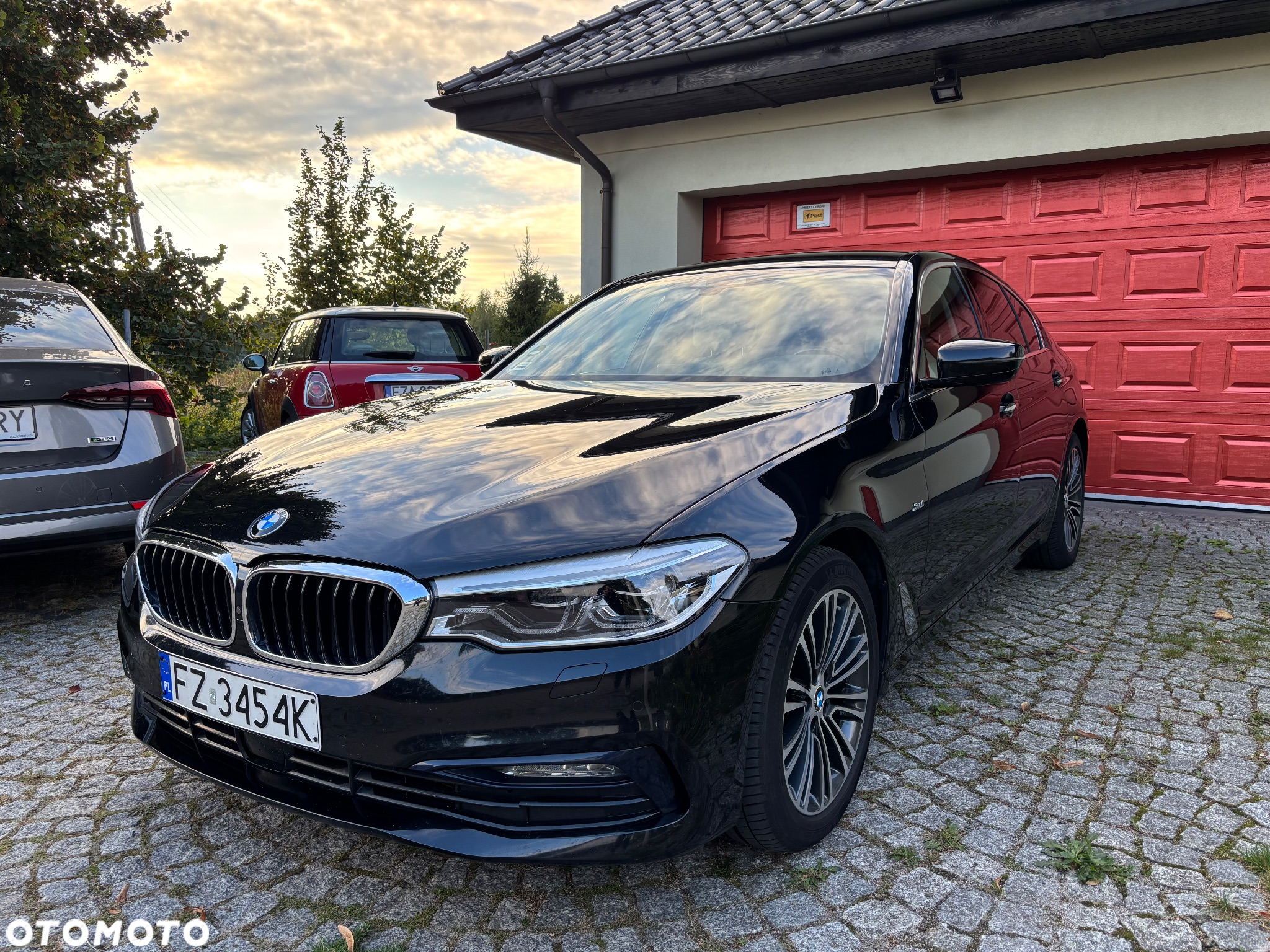 BMW Seria 5 520d Sport Line - 2