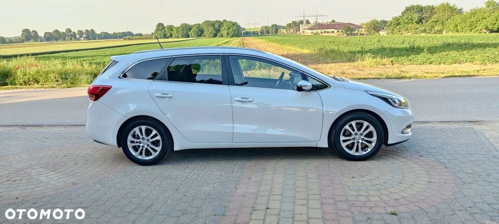 Kia Ceed 1.6 CRDi Spirit - 13