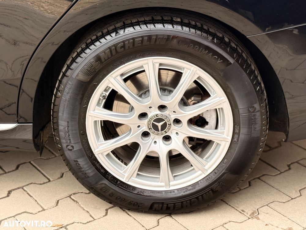 Mercedes-Benz C 180 Aut. - 26