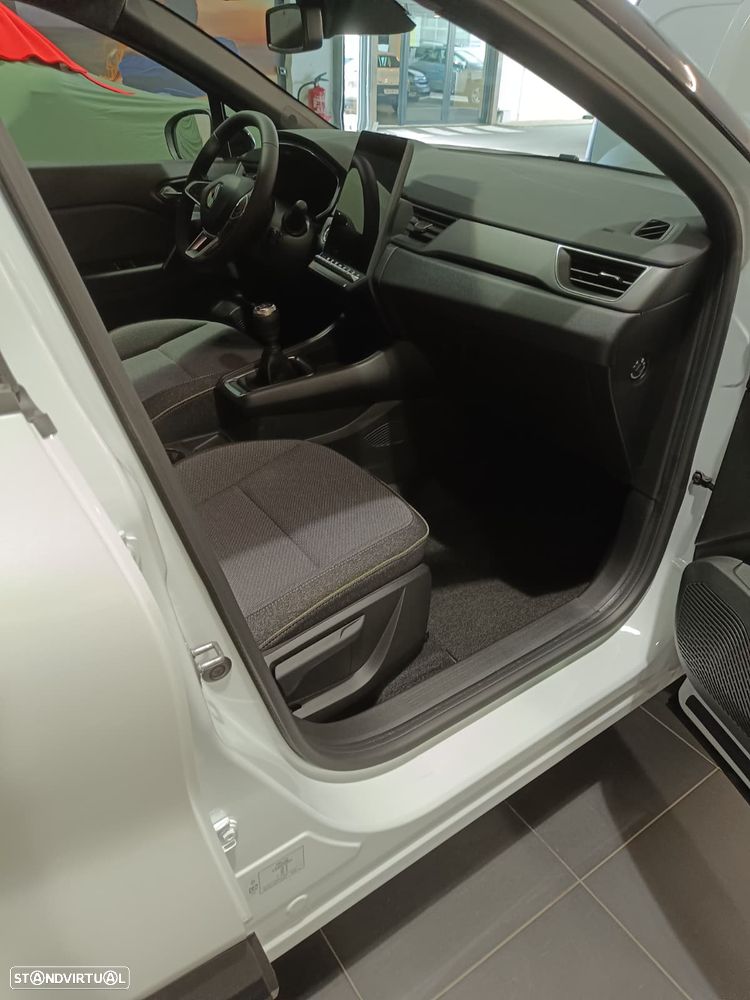 Renault Captur 1.0 TCe Techno Bi-Fuel - 9