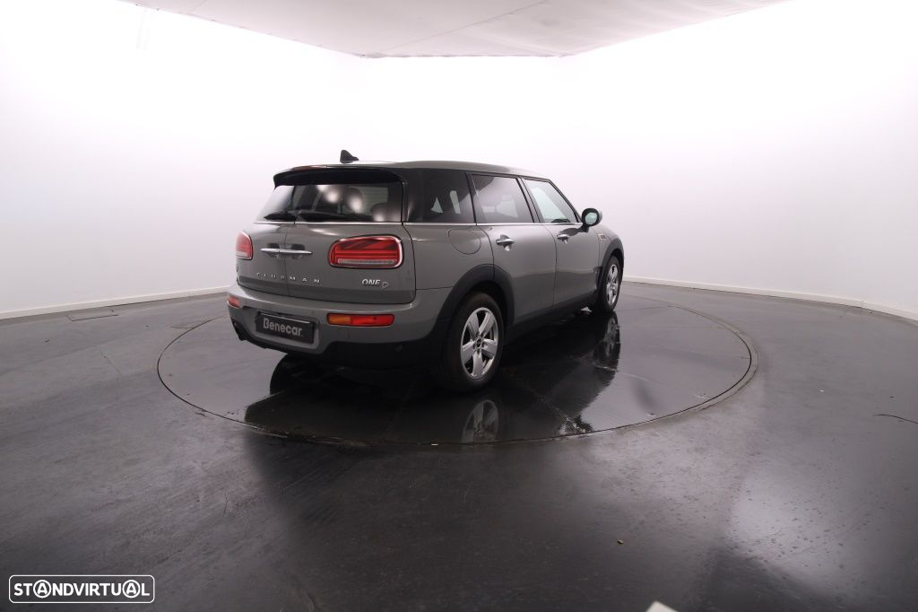 MINI Clubman One D - 7