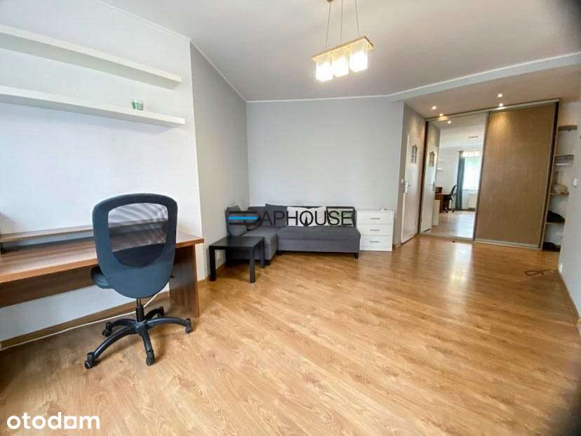 Studio z balkonem, Wierzyńskiego, Mydlniki