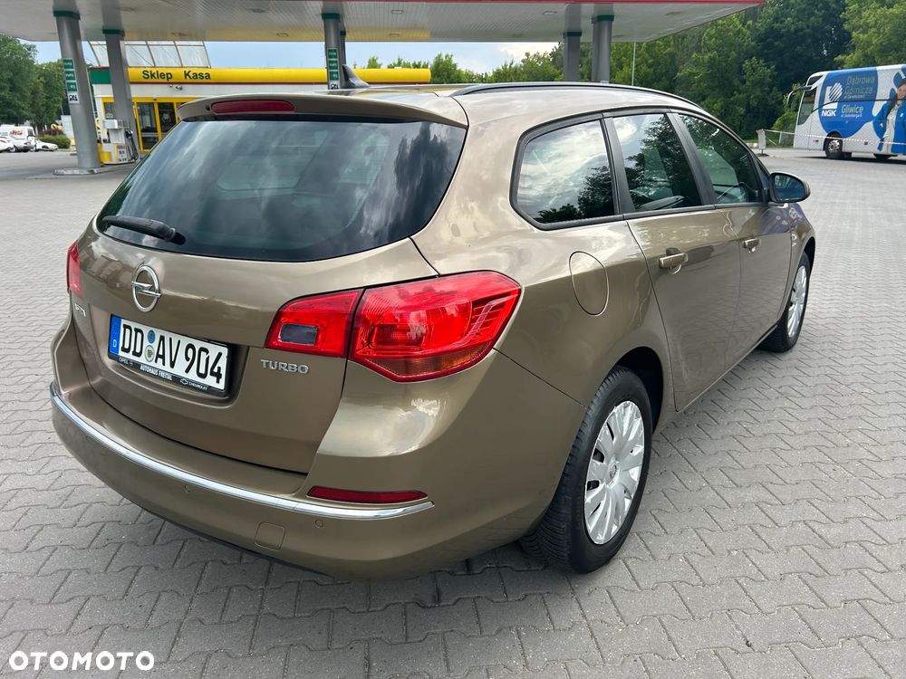 Opel Astra 1.4 Turbo - 13