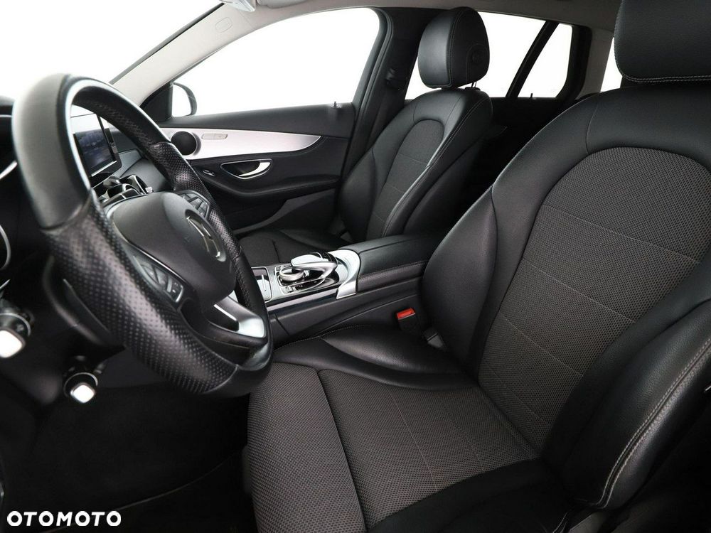 Mercedes-Benz Klasa C 180 9G-TRONIC Avantgarde - 14