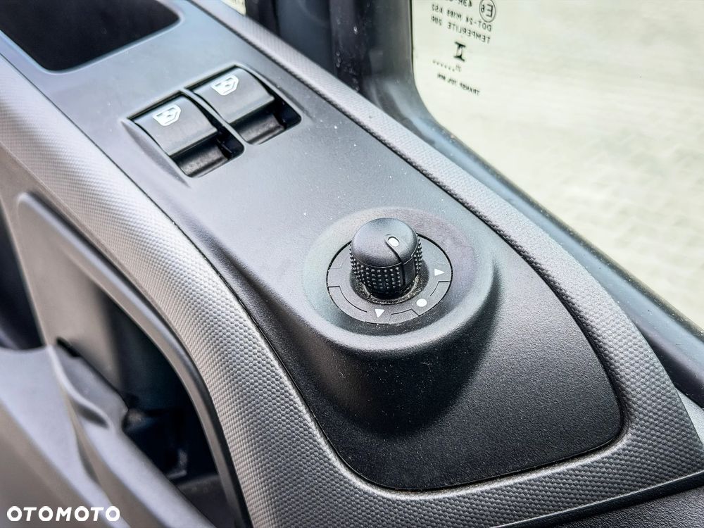 Iveco Daily 3.0 Salon Polska !  MAXI L4H3 HI-MATIC ZF MY22 - 35
