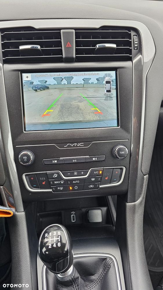 Ford Mondeo 1.5 EcoBoost Titanium - 10