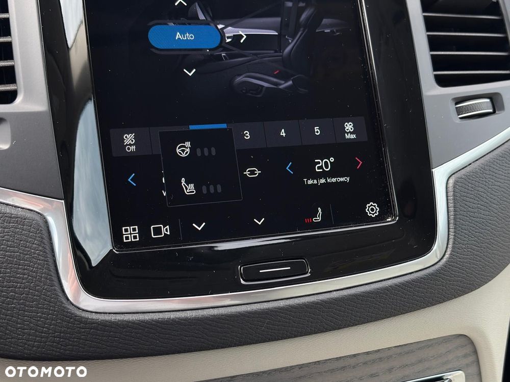 Volvo XC 90 - 28