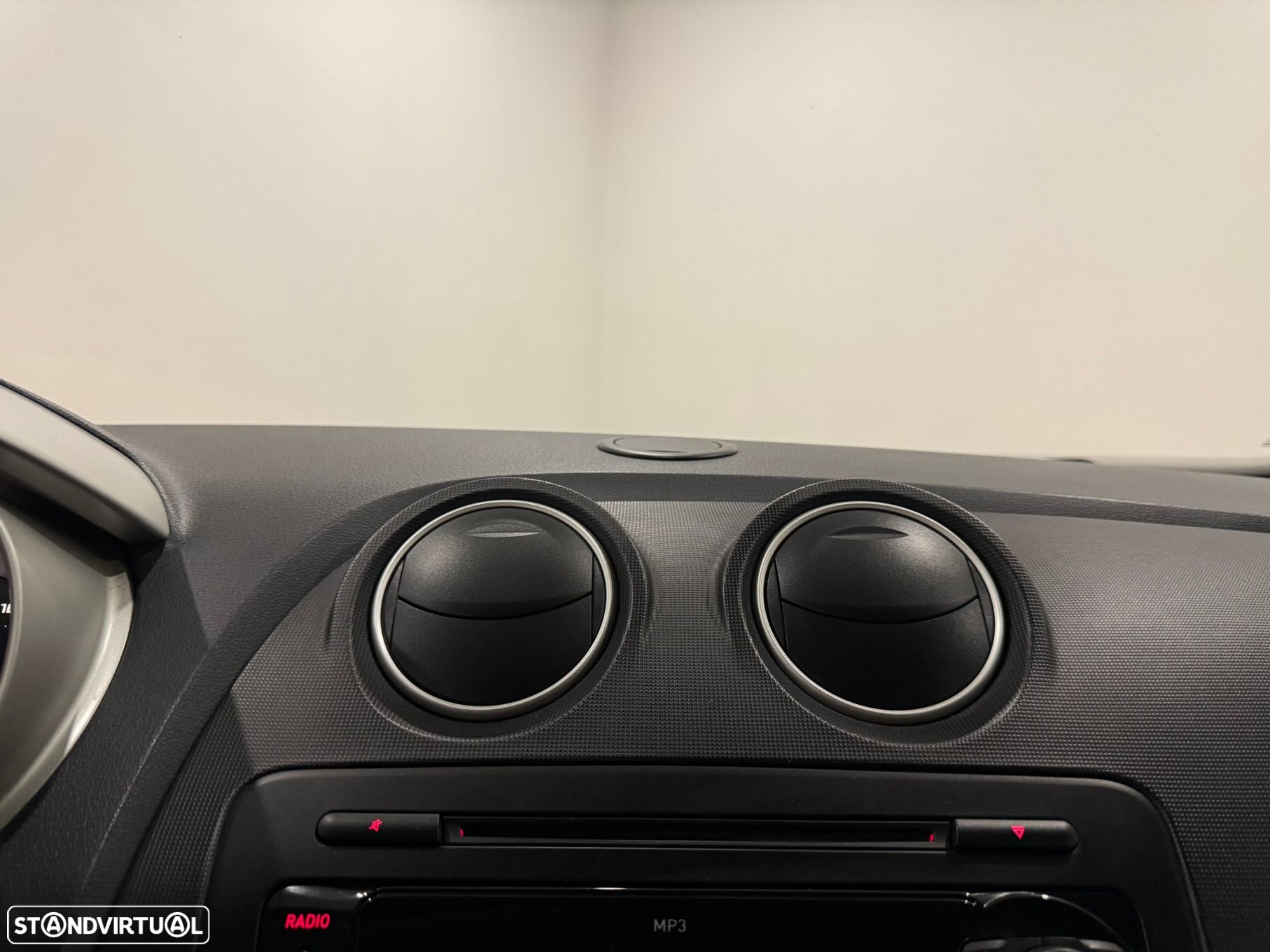 SEAT Ibiza SC 1.2 TDi Sport DPF - 26