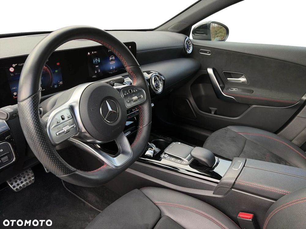 Mercedes-Benz Klasa A 200 AMG Line 7G-DCT - 12