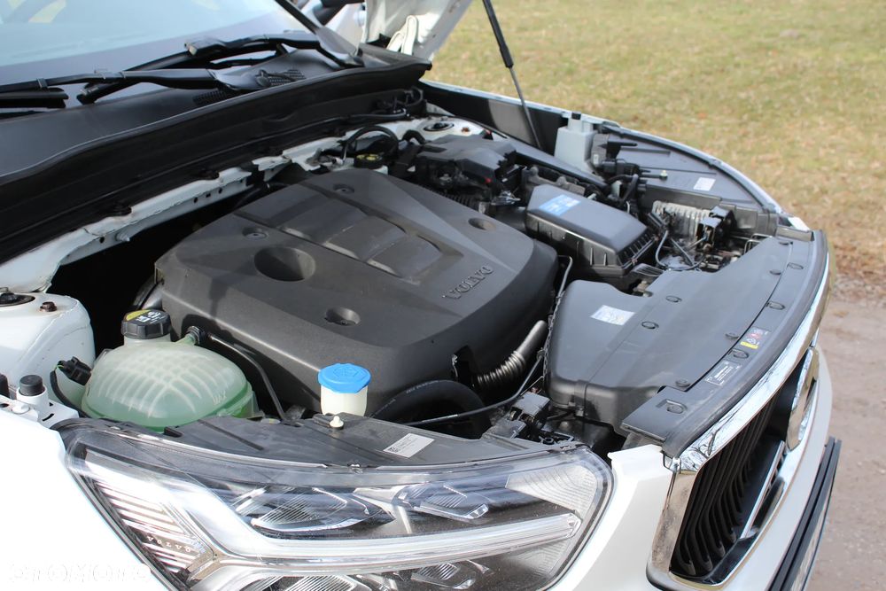 Volvo XC 40 D3 Momentum Pro - 35