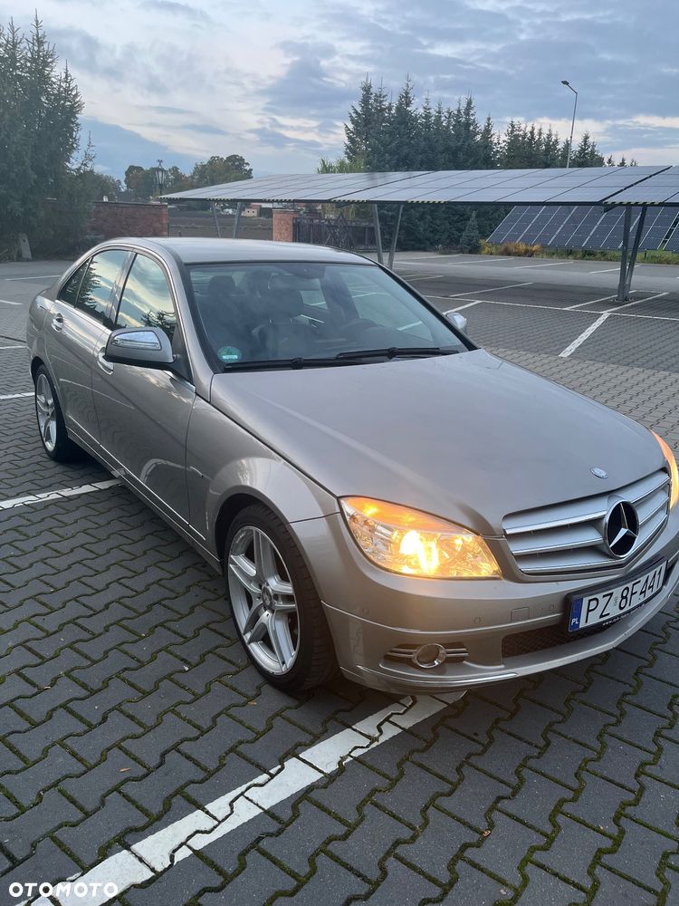 Mercedes-Benz Klasa C 300 7G-TRONIC Avantgarde - 4