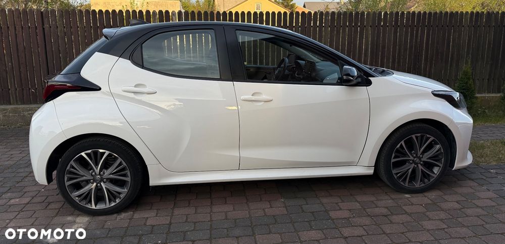 Toyota Yaris 1.5 Comfort - 2