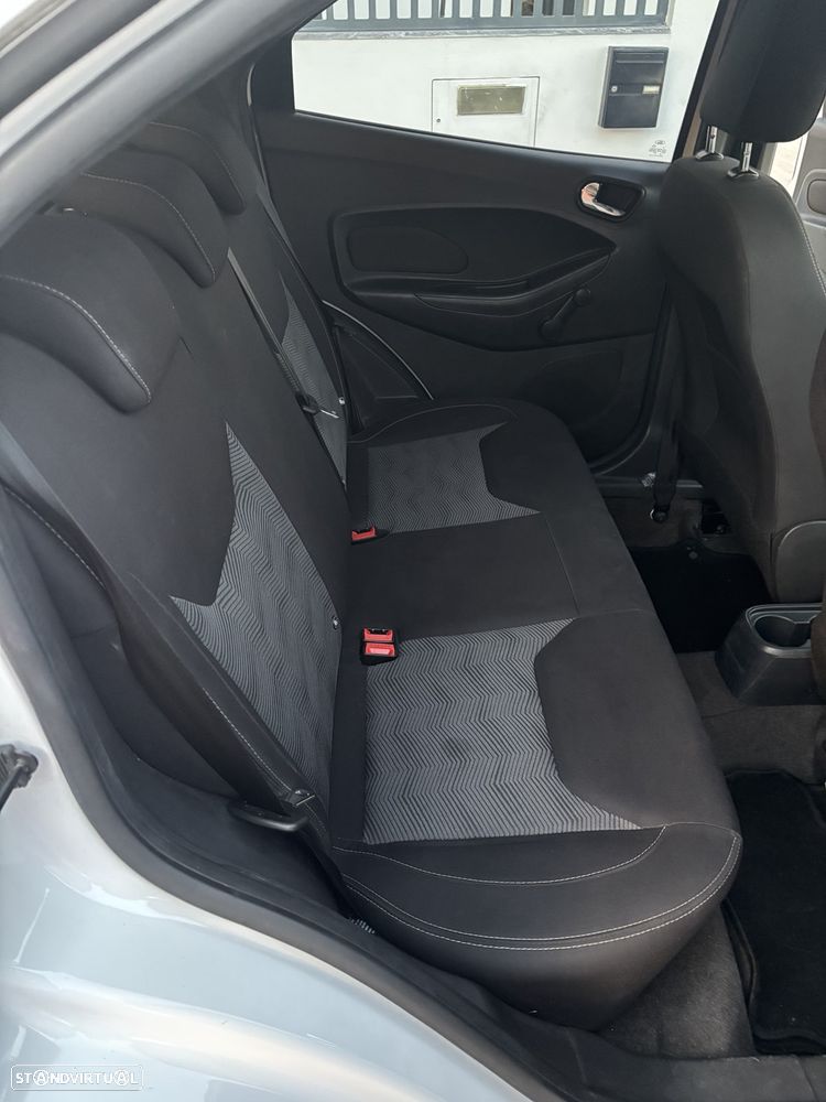 Ford KA+ - 8
