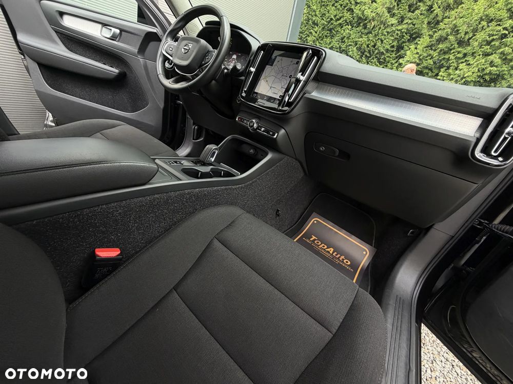Volvo XC 40 D3 Momentum Pro - 16