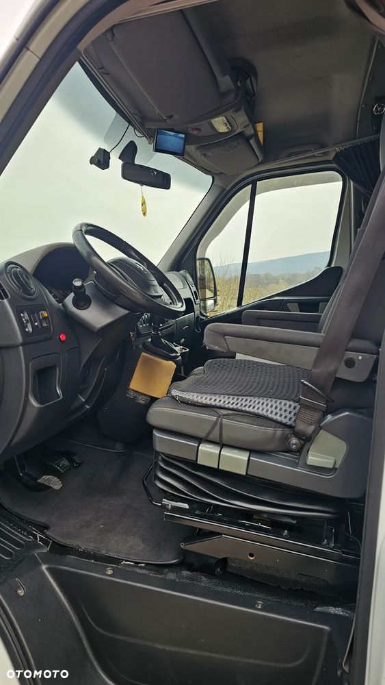 Renault Master - 9