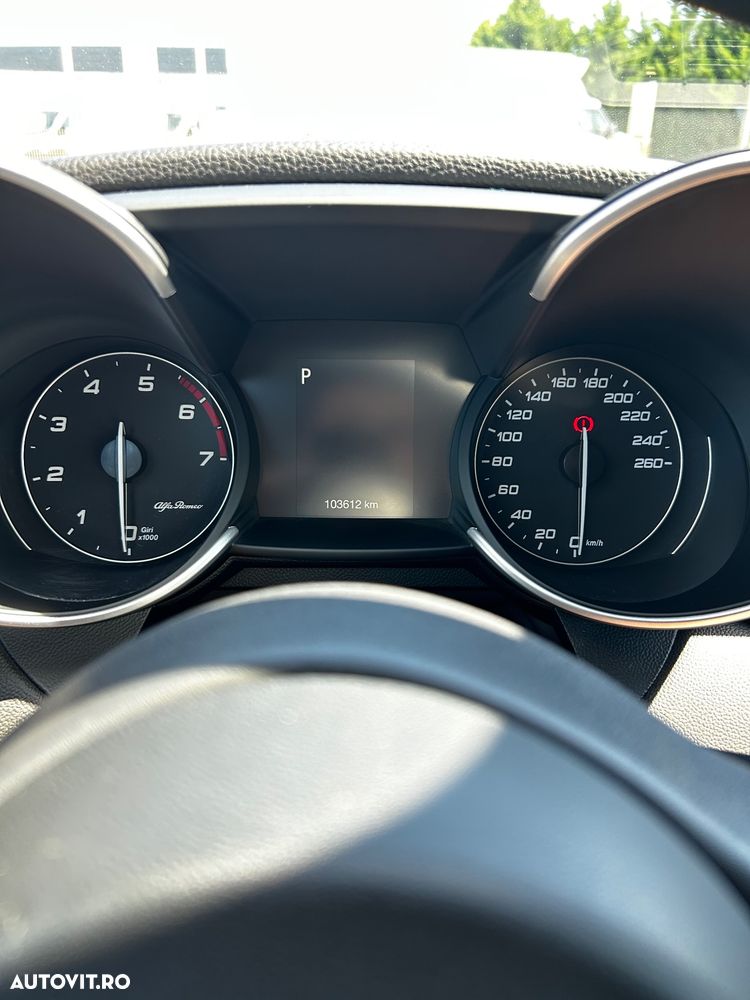 ALFA ROMEO Giulia 2019 — imagine 14
