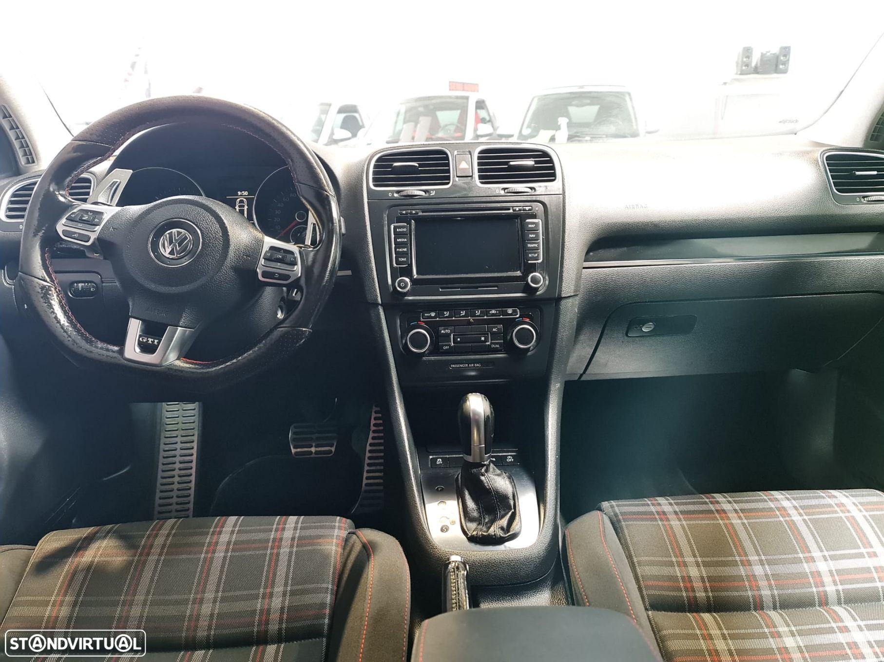 VW Golf 1.6 TDi GPS Edition DSG - 2