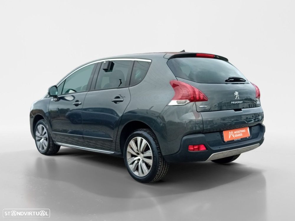 Peugeot 3008 1.6 BlueHDi Style — fotografia 3