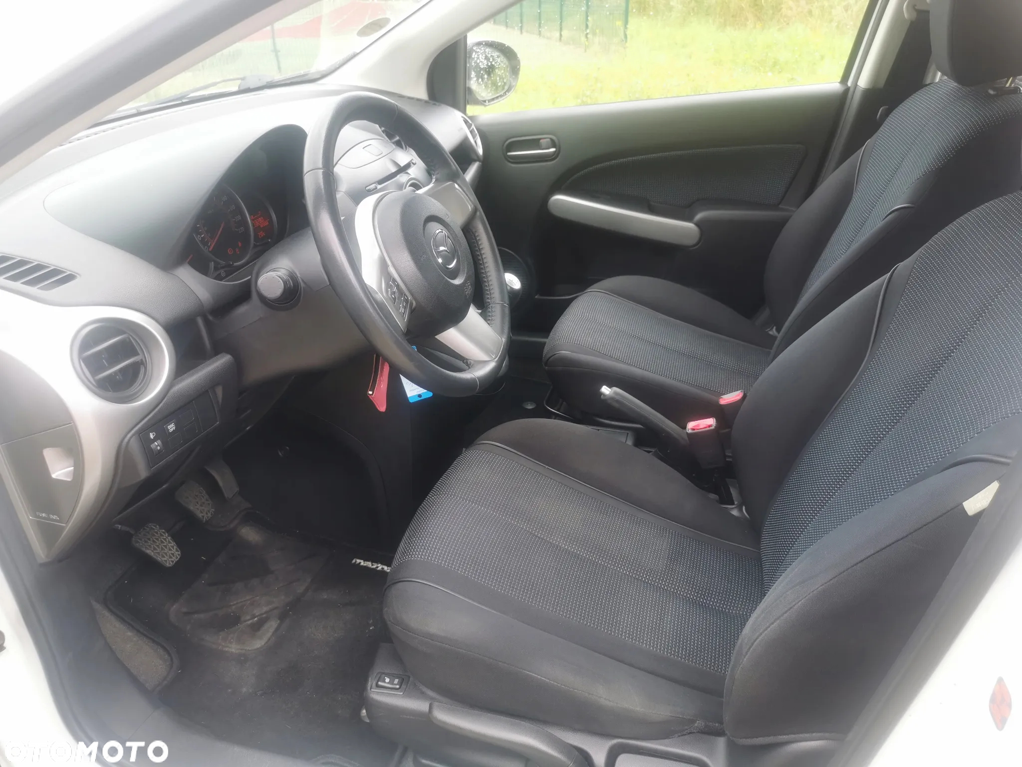 Mazda 2 1.3 Comfort - 9