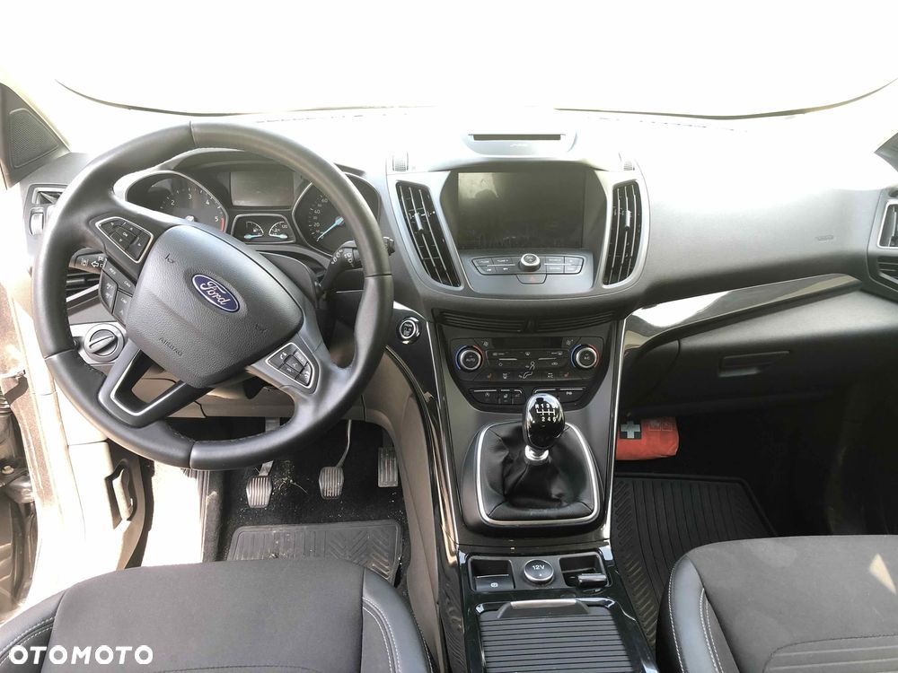 Ford Kuga 2.0 TDCi AWD Titanium - 5