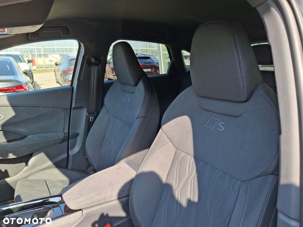 Audi Q3 Sportback - 16