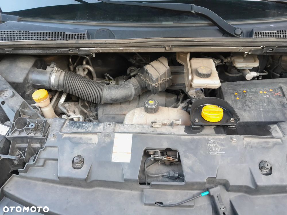 Renault Trafic - 11