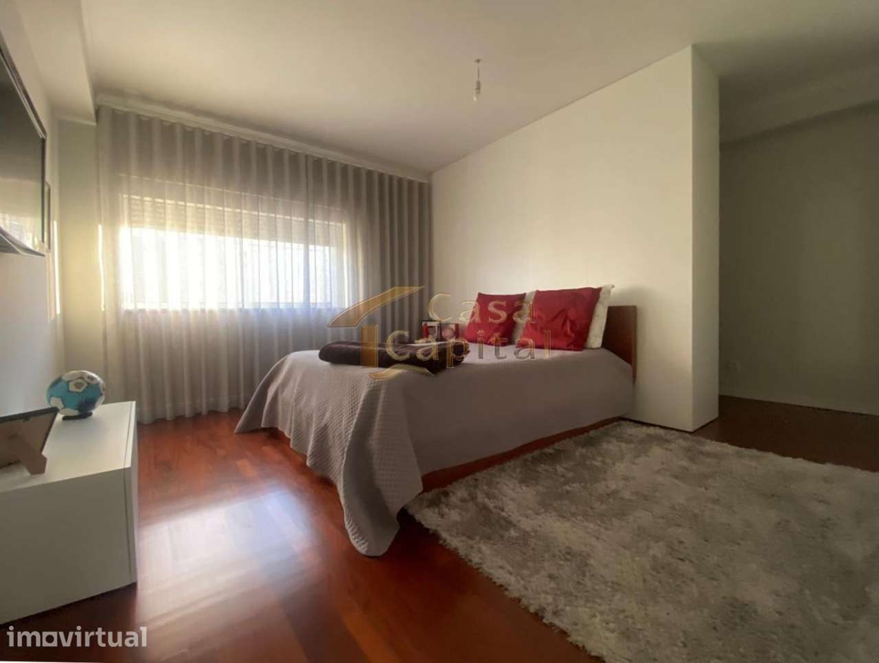 Apartamento T4 Duplex - Grande imagem: 4/46
