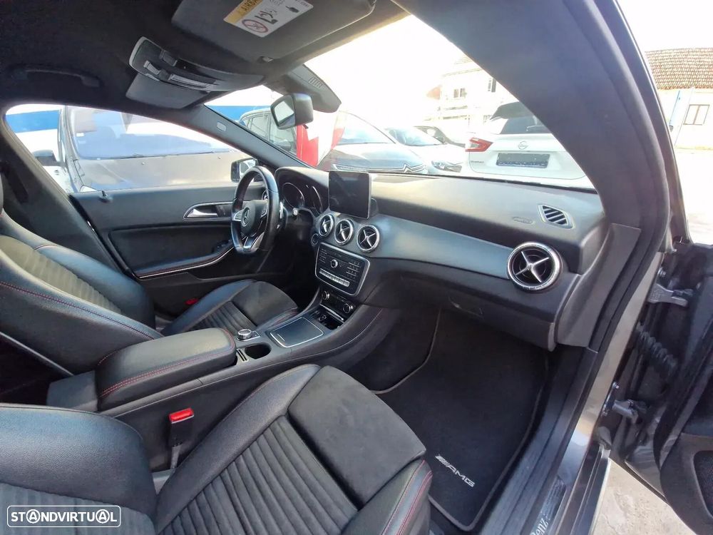 Mercedes-Benz CLA 200 - 11