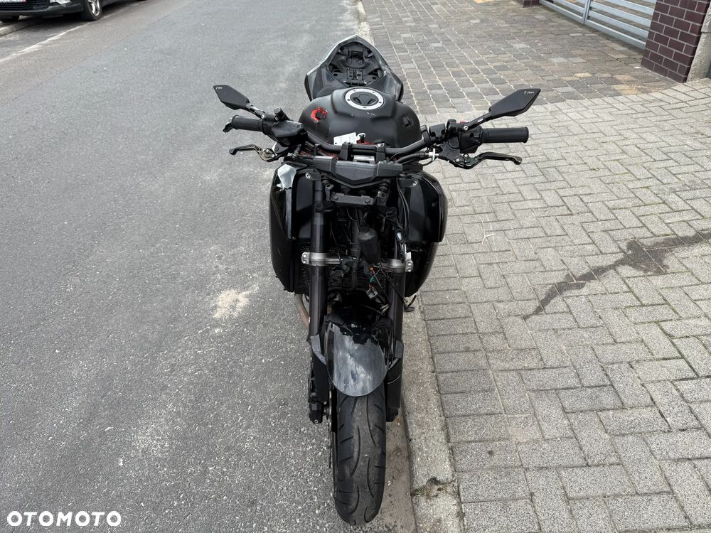 Kawasaki Z - 2