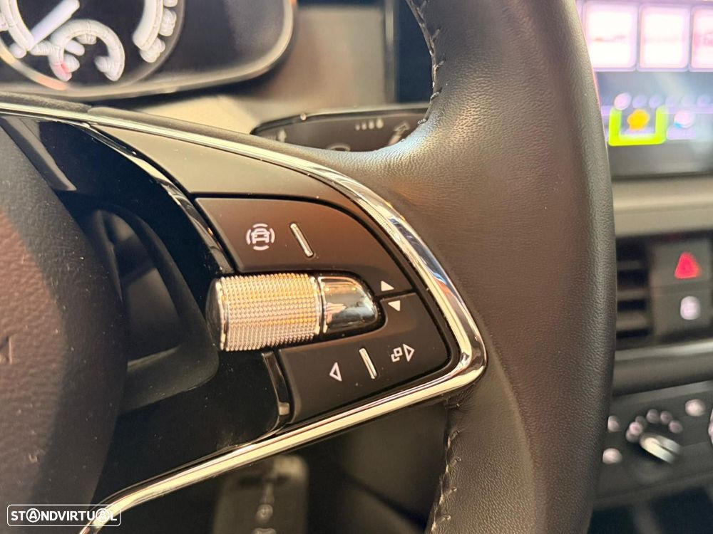 Skoda Kamiq 1.0 TSI Ambition - 28