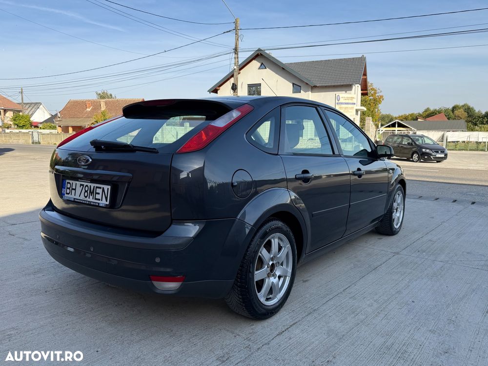 Ford Focus - 3