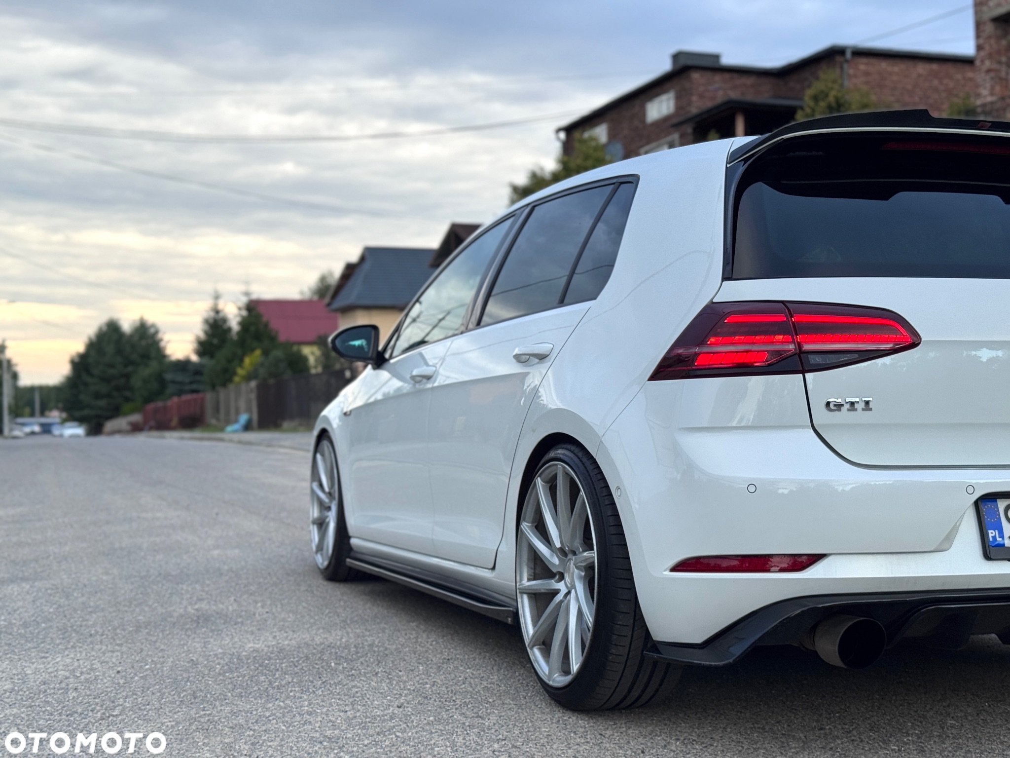 Volkswagen Golf VII 2.0 TSI GTI TCR DSG - 33