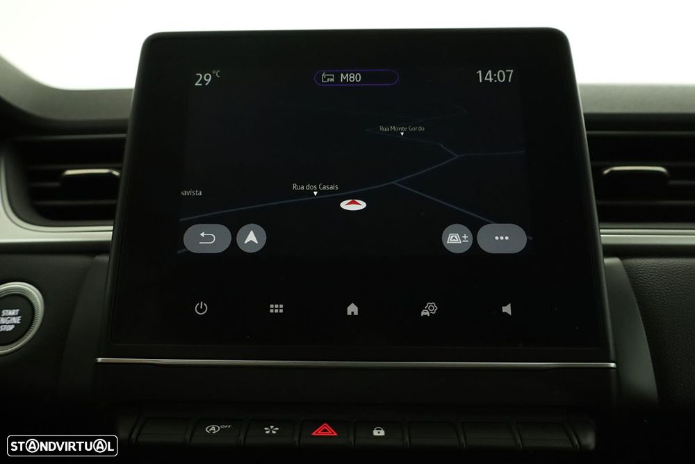 Renault Captur 1.0 TCe Techno Bi-Fuel - 11