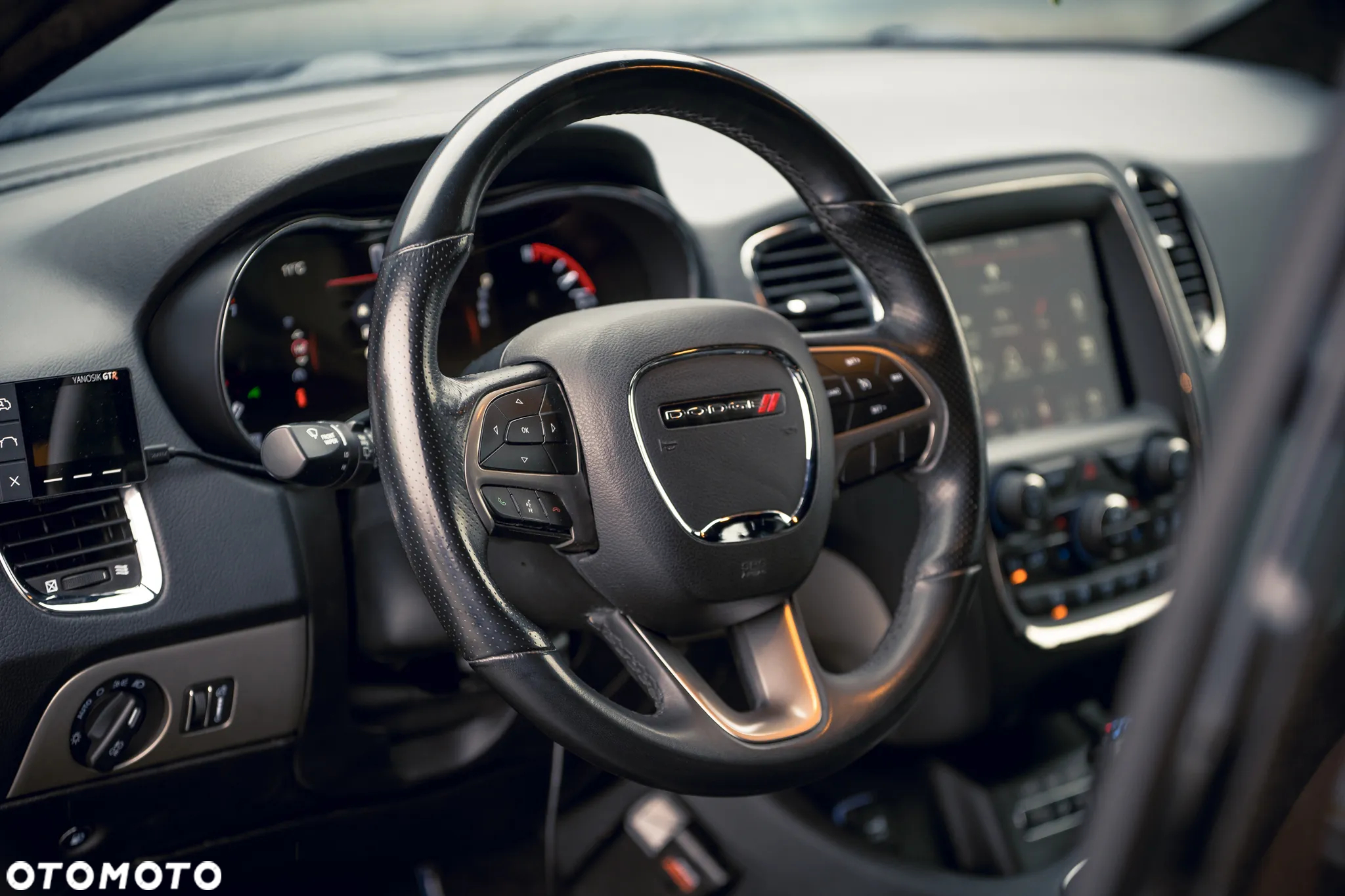 Dodge Durango - 11