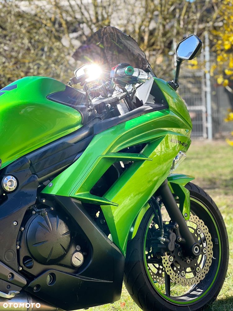 Kawasaki ER - 10