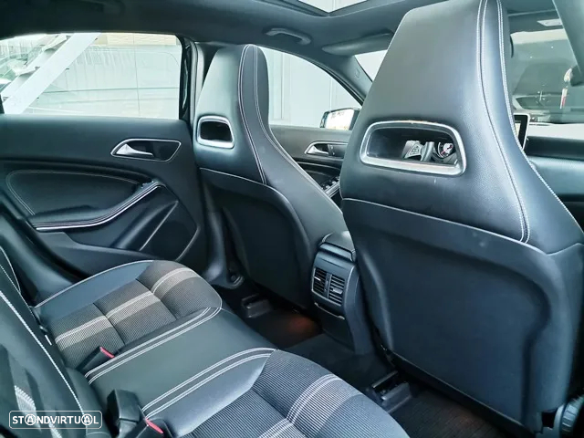 Mercedes-Benz A 180 d Urban - 11