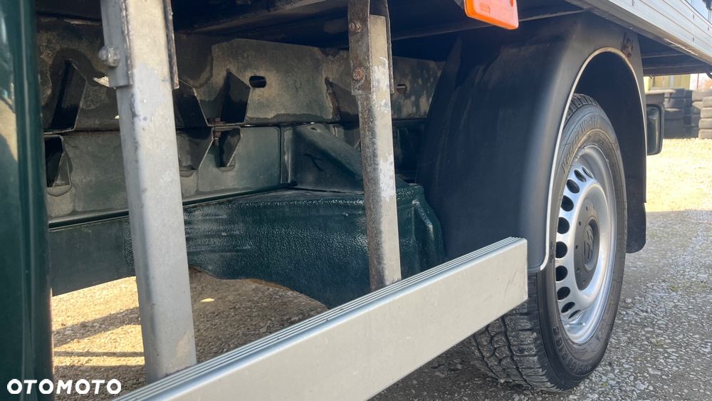 Volkswagen Doka , podwójna kabina , kontener brygadówka - 12