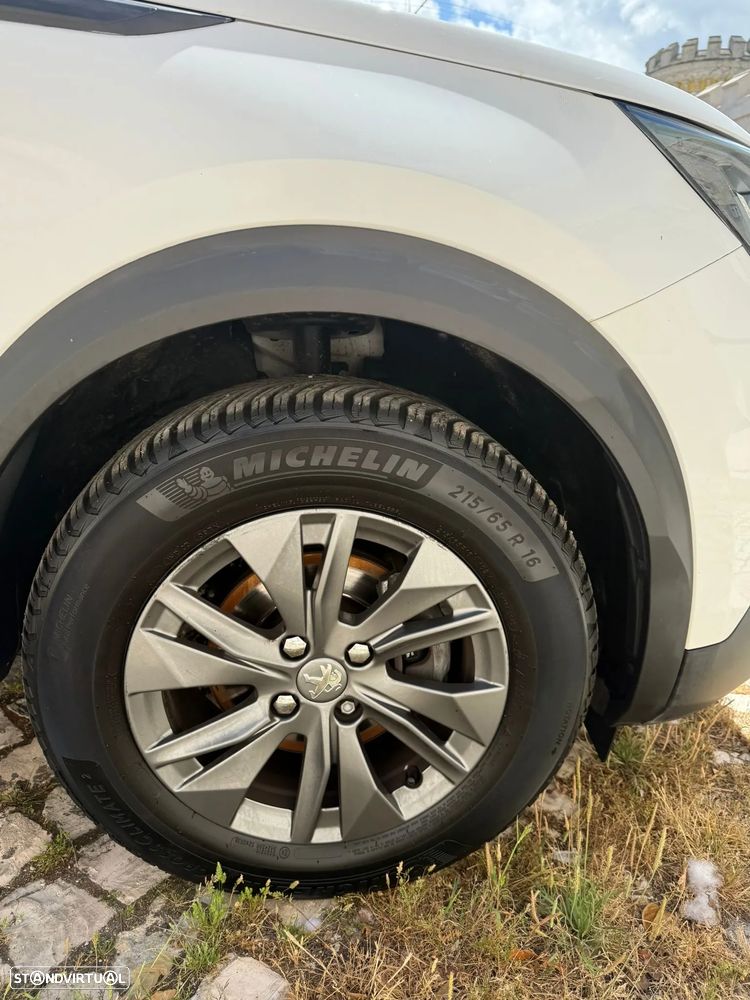 Peugeot 2008 1.2 PureTech Active Pack - 9