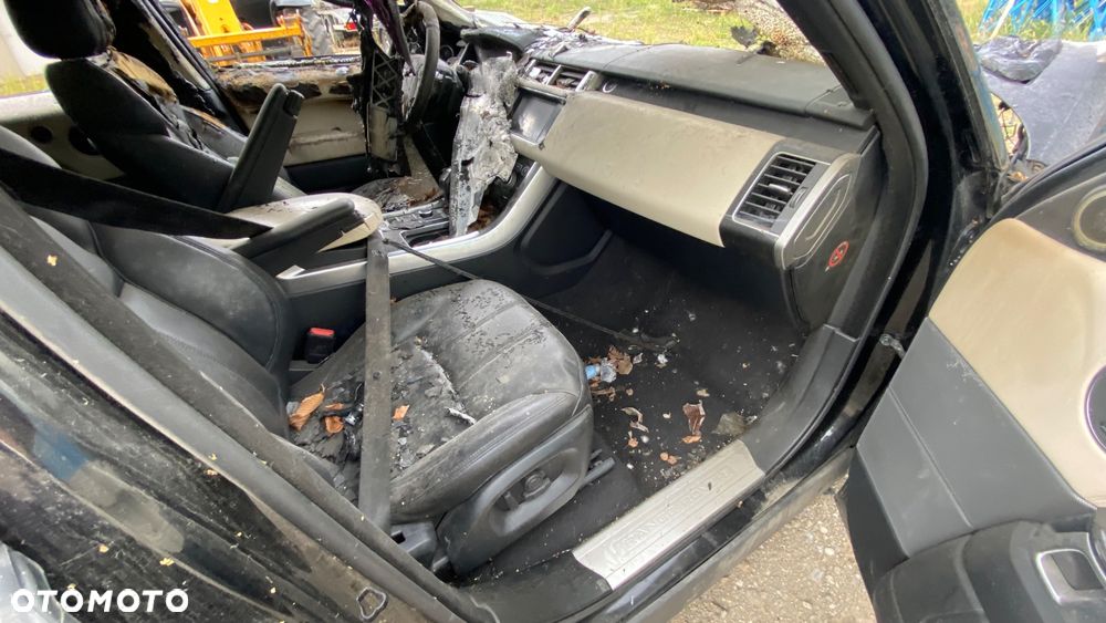 Land Rover Range Rover Sport S 4.4 SD V8 HSE - 12